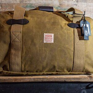Filson Tin Cloth Medium Duffle Bag - Brand New With Tags